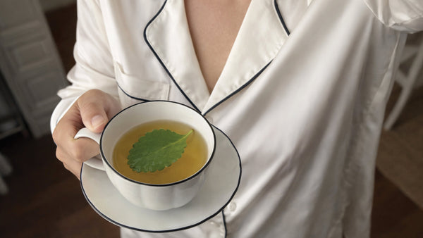 9 Herbs to Stop Nocturia and Reclaim Your Sleep