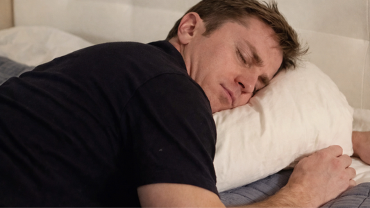 How to Sleep with a Sore Throat: A Doctor's Guide to Nighttime Relief